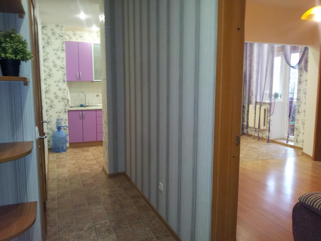 Апартаменты Независимости 168-2 Minsk Rum bild